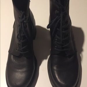 Nine West black lace up ankle boots